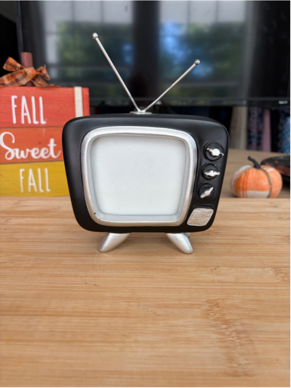 Unbranded Retro TV Decor Picture Frame Figurine